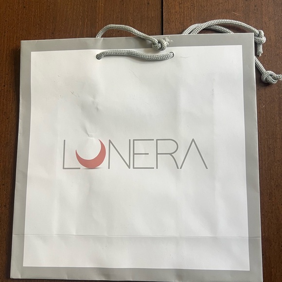 NEW EARRINGS | SMALL BUSINESS - Picture 4 of 5